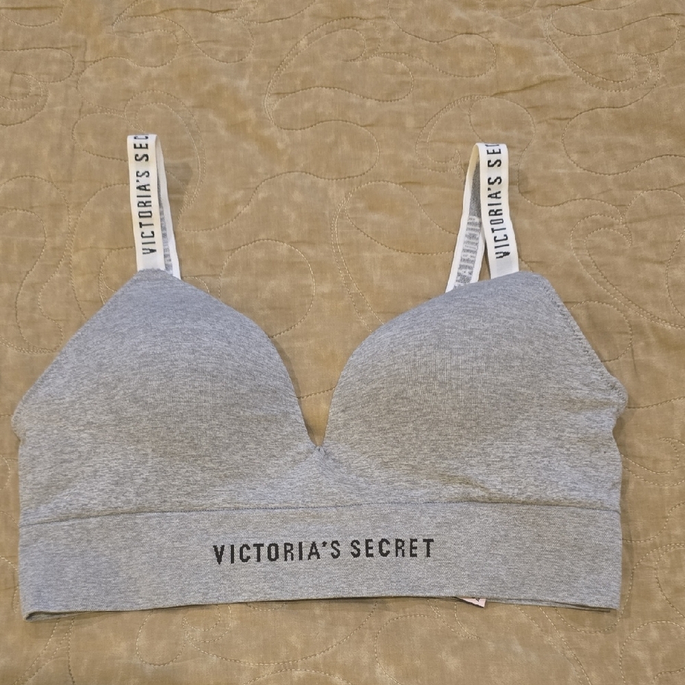 Victoria's Secret Wireless Bralette
